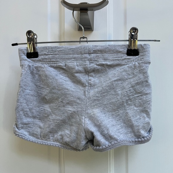 Jumping Beans 2T Gray Soft Girls Shorts - Picture 2 of 5